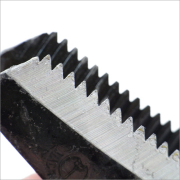 イセキ　切刃ボルト付 5