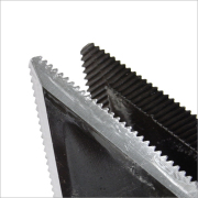 クボタ　両面刃ノコ目4